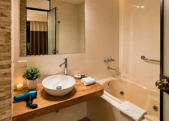 Hotel Pisonaymapihotelboutique 3*