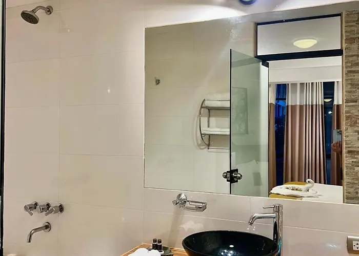 Pisonaymapihotelboutique Hotel 3*